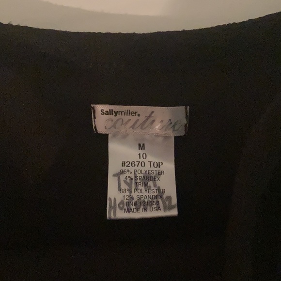 Back cropped tank - Picture 3 of 4